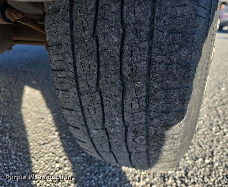 image for item DQ5335 2003 Jeep Grand Cherokee Laredo SUV