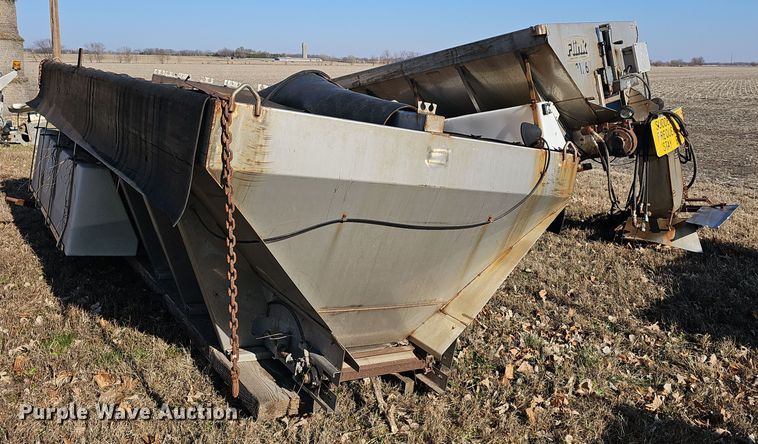 image for item DQ5344 (2) spreaders