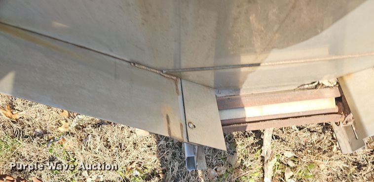 image for item DQ5344 (2) spreaders