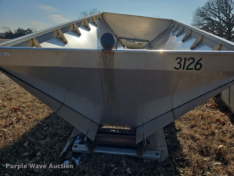 image for item DQ5344 (2) spreaders