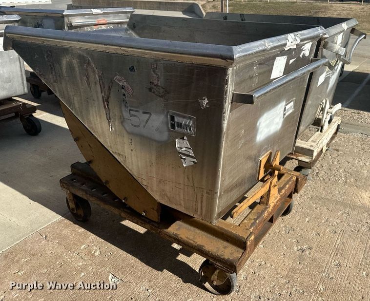 image for item DQ6474 (2) forklift dump hoppers