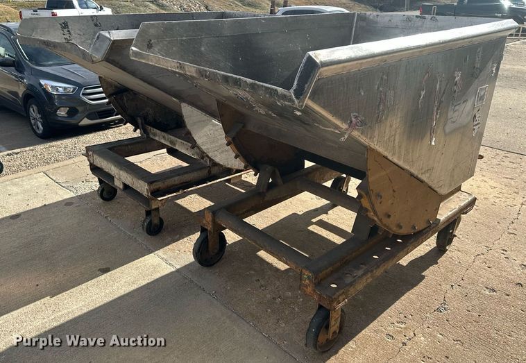 image for item DQ6474 (2) forklift dump hoppers