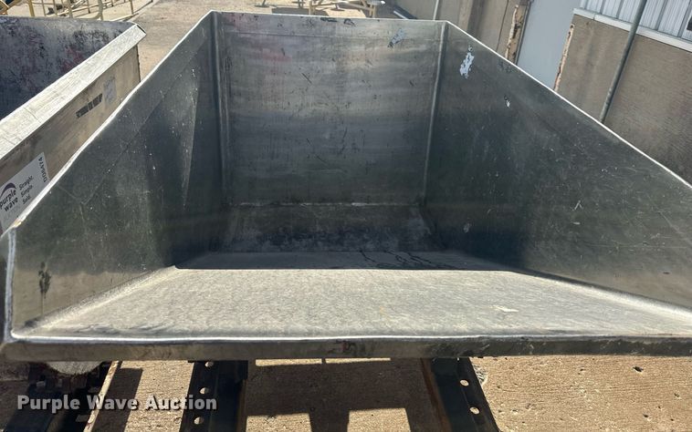 image for item DQ6474 (2) forklift dump hoppers