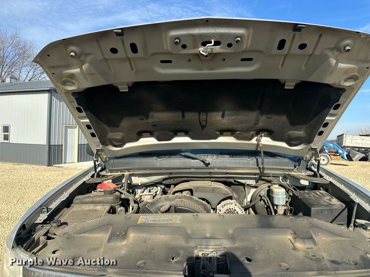 image for item DQ6525 2010 Chevrolet Silverado 1500 pickup truck