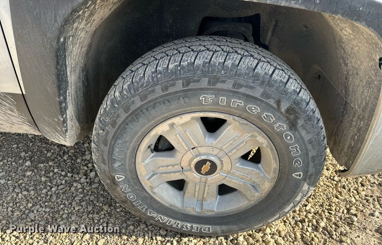 image for item DQ6525 2010 Chevrolet Silverado 1500 pickup truck