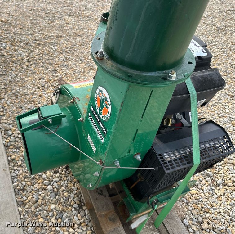 image for item DQ6526 Billy Goat Debris Loader leaf vacuum