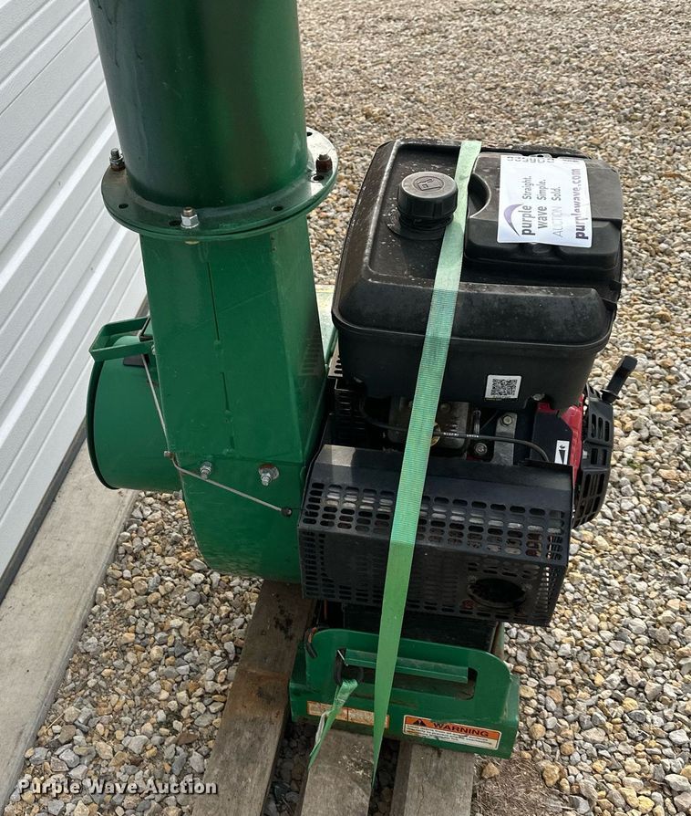 image for item DQ6526 Billy Goat Debris Loader leaf vacuum