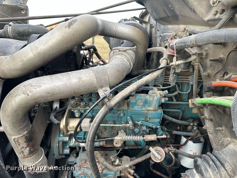 image for item DQ6529 1997 International 4700 tanker fire truck