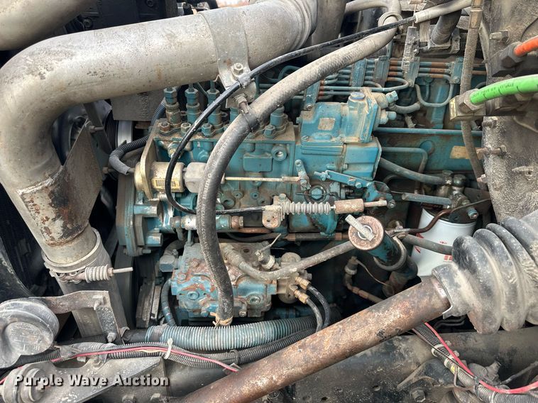 image for item DQ6529 1997 International 4700 tanker fire truck