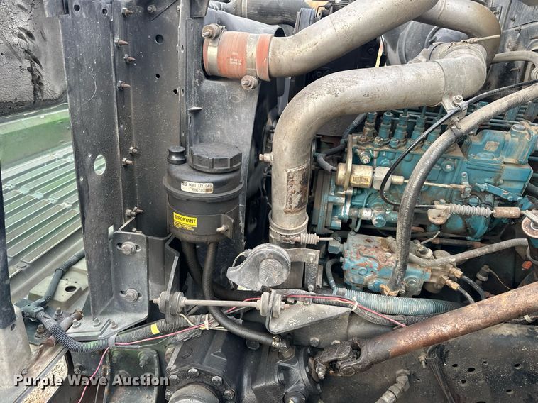 image for item DQ6529 1997 International 4700 tanker fire truck