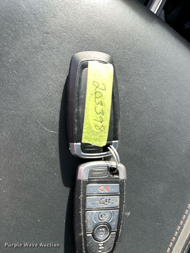 image for item DR0963 2018 Ford F150  SuperCrew pickup truck