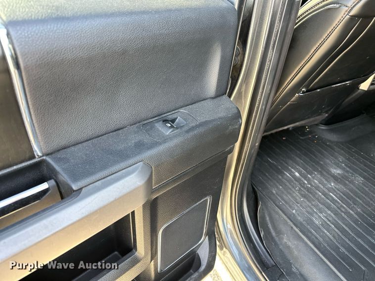 image for item DR0963 2018 Ford F150  SuperCrew pickup truck