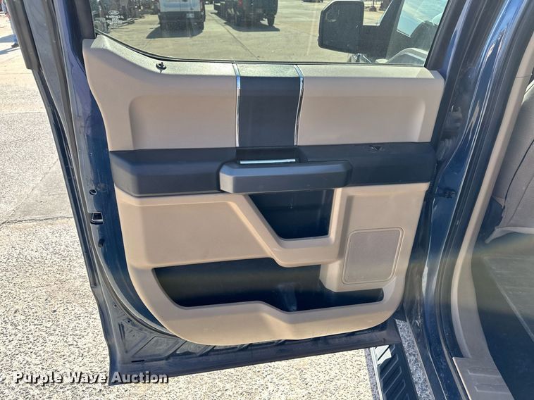 image for item DR0964 2016 Ford F150 SuperCrew pickup truck