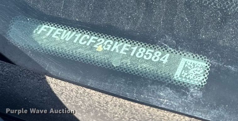 image for item DR0964 2016 Ford F150 SuperCrew pickup truck