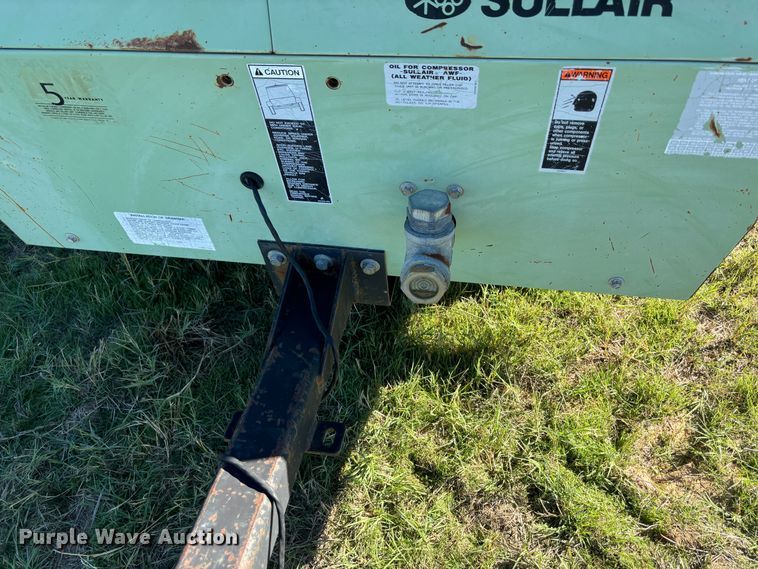 image for item DS2536 Sullair  185 air compressor