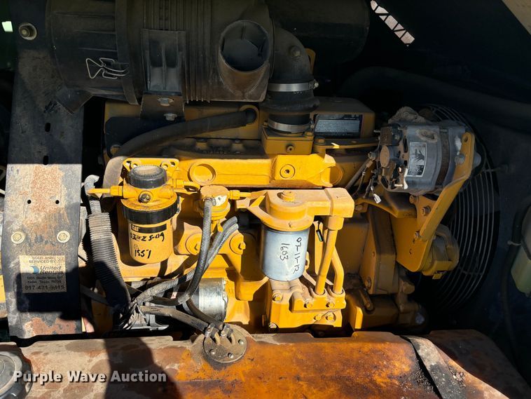 image for item DS2536 Sullair  185 air compressor