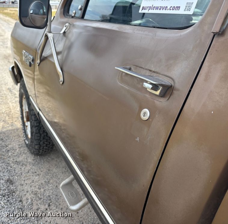 image for item DS2548 1987 Dodge  Power Ram  pickup truck
