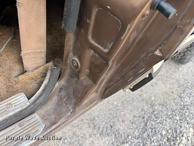 image for item DS2548 1987 Dodge  Power Ram  pickup truck