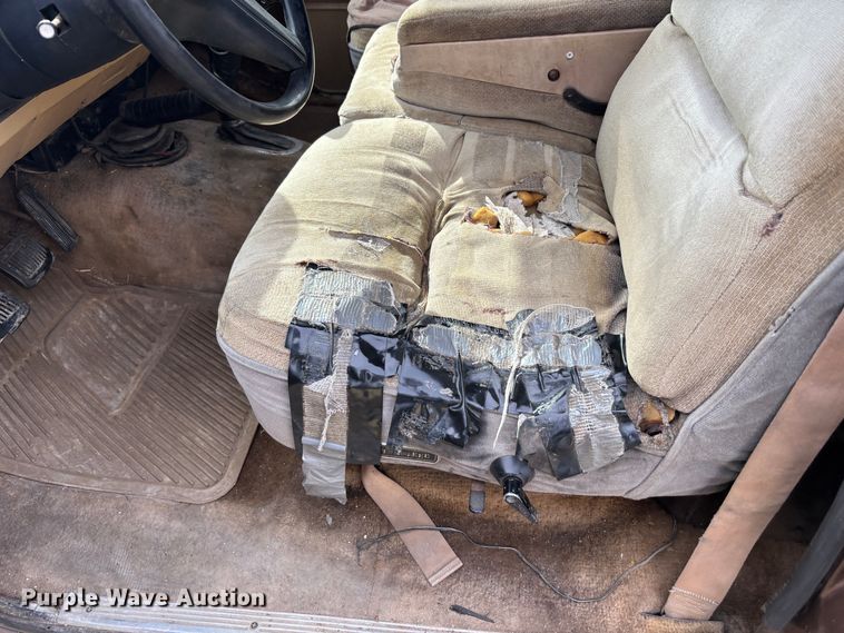 image for item DS2548 1987 Dodge  Power Ram  pickup truck