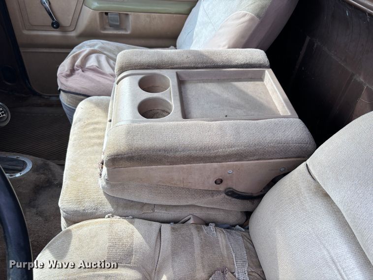 image for item DS2548 1987 Dodge  Power Ram  pickup truck