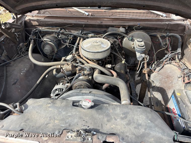 image for item DS2548 1987 Dodge  Power Ram  pickup truck