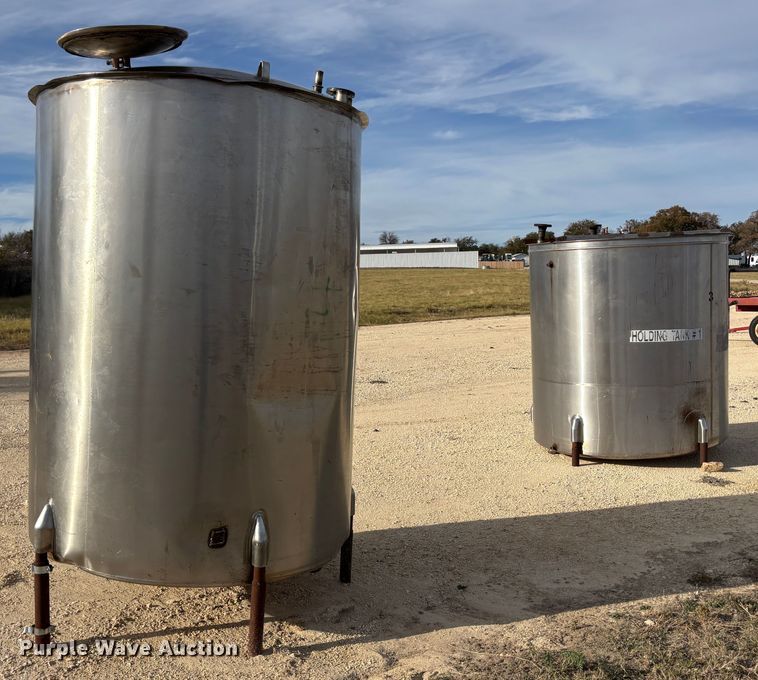 image for item DS2551 (2) stainless steel tanks 