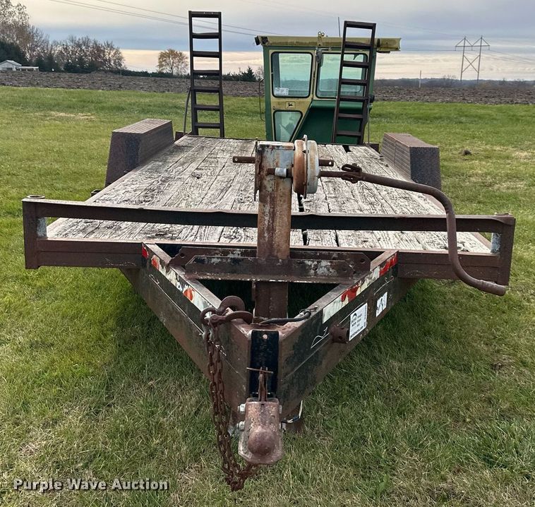 image for item DS3265 1998 Star equipment trailer