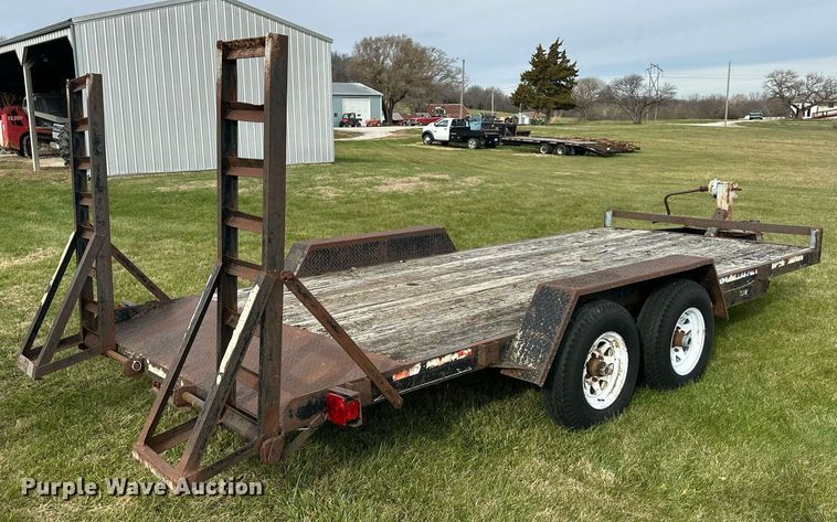 image for item DS3265 1998 Star equipment trailer