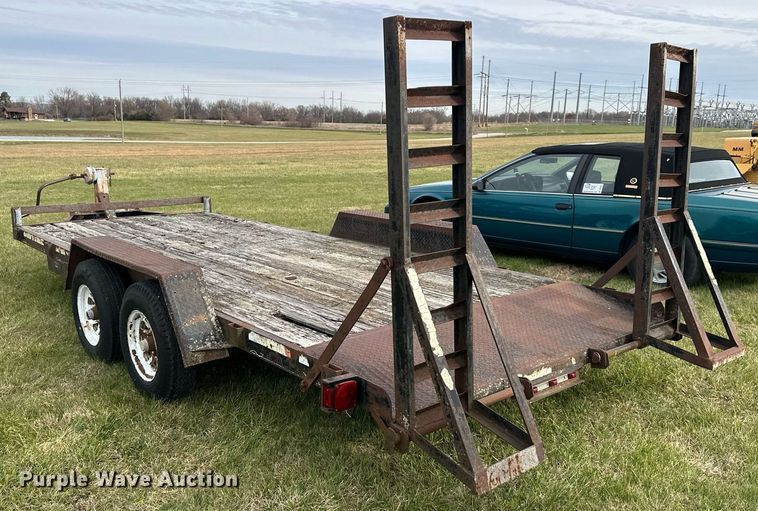 image for item DS3265 1998 Star equipment trailer