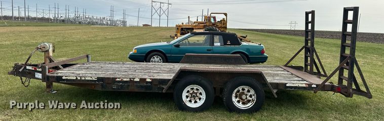 image for item DS3265 1998 Star equipment trailer