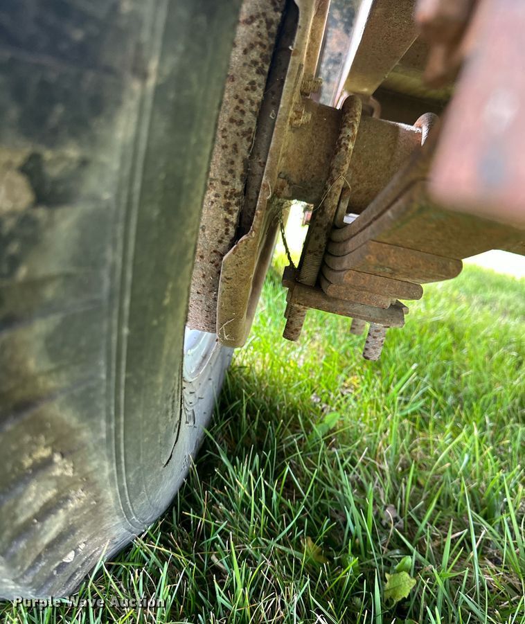 image for item DS3265 1998 Star equipment trailer