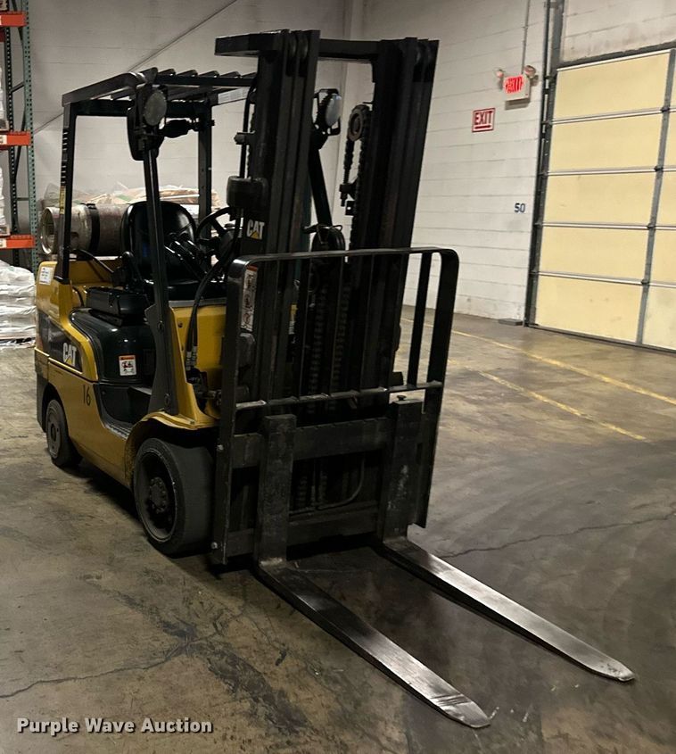 image for item DS3291 Caterpillar C6000 forklift