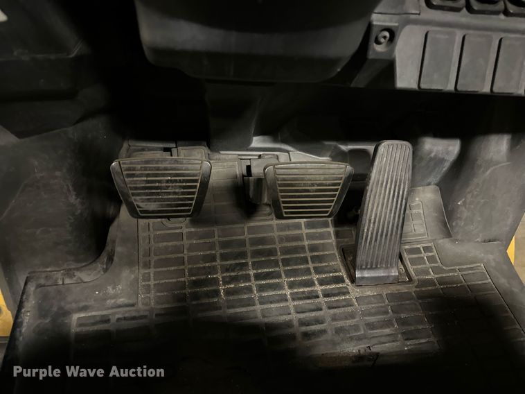 image for item DS3291 Caterpillar C6000 forklift