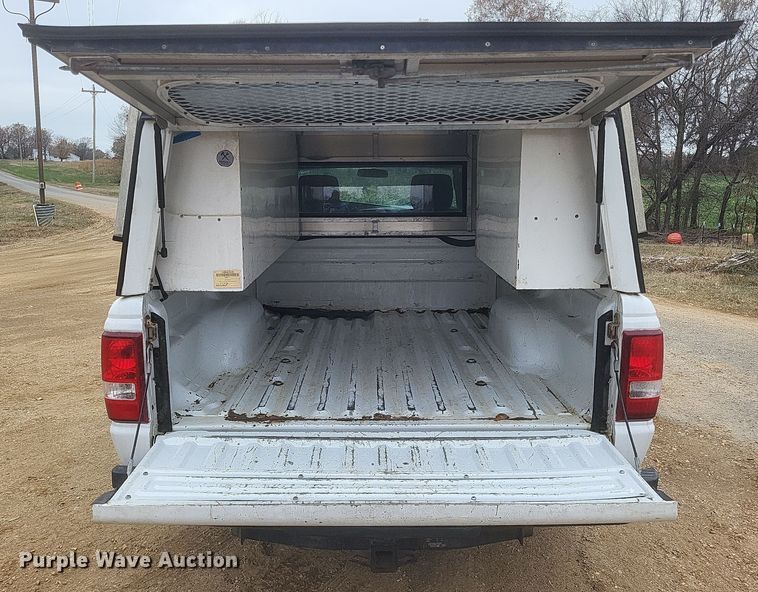 image for item DS5136 2010 Ford Ranger SuperCab pickup truck