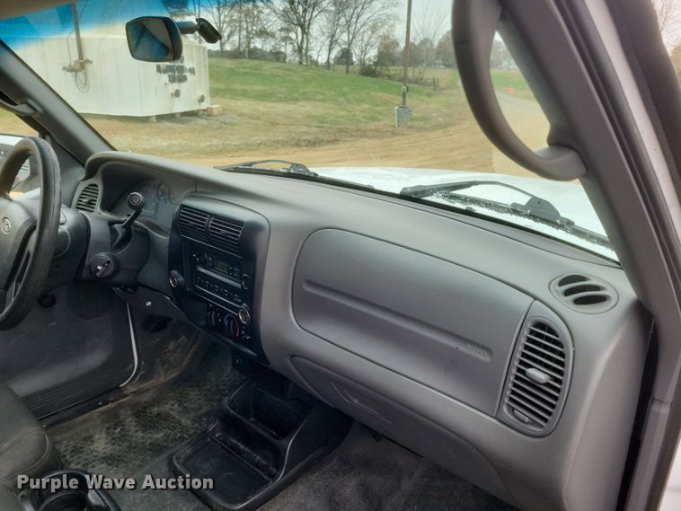 image for item DS5136 2010 Ford Ranger SuperCab pickup truck