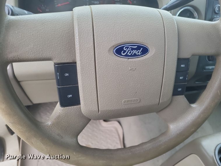 image for item DS5162 2006 Ford F150 XLT SuperCab pickup truck