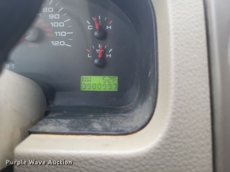 image for item DS5162 2006 Ford F150 XLT SuperCab pickup truck