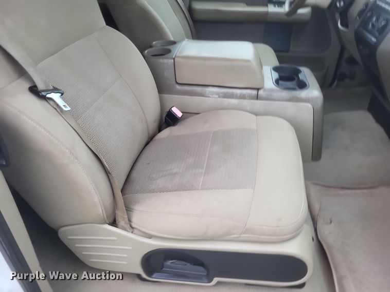 image for item DS5162 2006 Ford F150 XLT SuperCab pickup truck