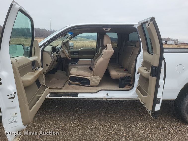 image for item DS5162 2006 Ford F150 XLT SuperCab pickup truck