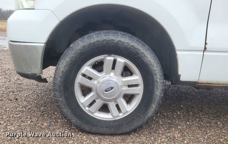 image for item DS5162 2006 Ford F150 XLT SuperCab pickup truck