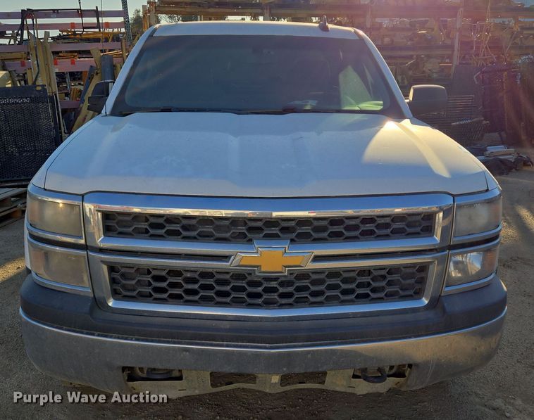 image for item DT5366 2015 Chevrolet Silverado 1500 Crew Cab pickup truck