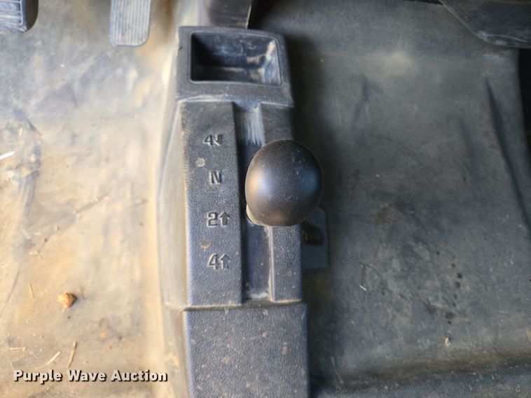 image for item DT5366 2015 Chevrolet Silverado 1500 Crew Cab pickup truck