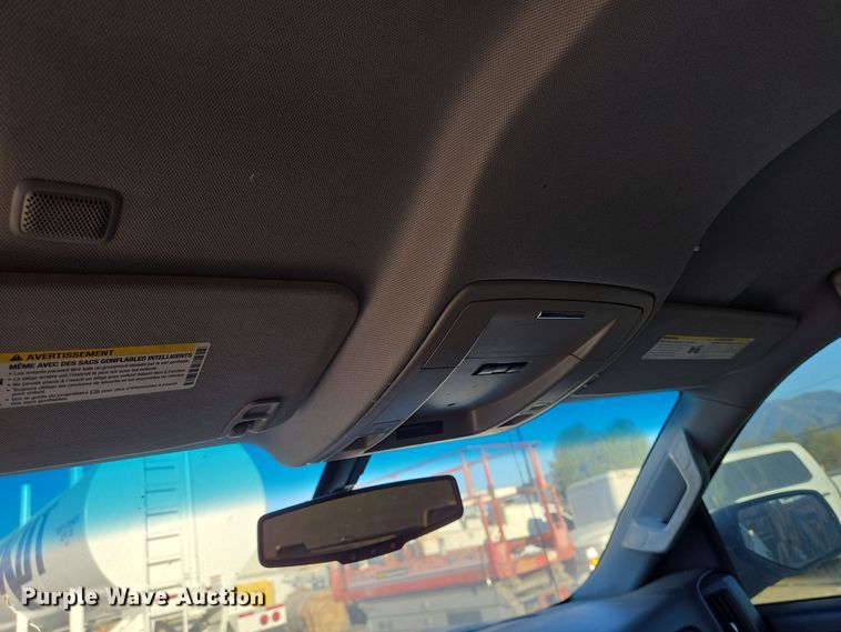 image for item DT5366 2015 Chevrolet Silverado 1500 Crew Cab pickup truck