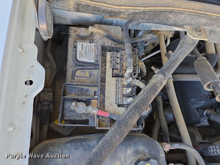 image for item DT5366 2015 Chevrolet Silverado 1500 Crew Cab pickup truck