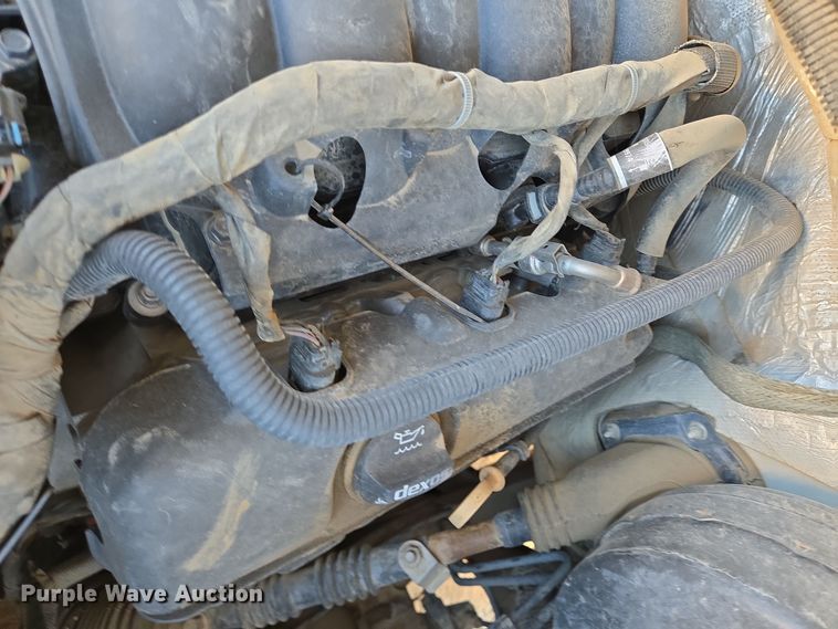 image for item DT5366 2015 Chevrolet Silverado 1500 Crew Cab pickup truck