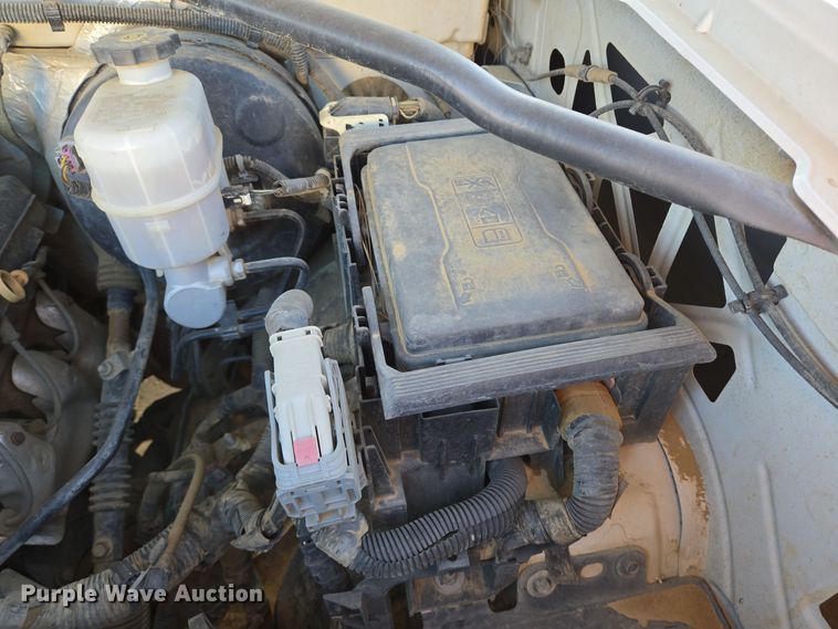 image for item DT5366 2015 Chevrolet Silverado 1500 Crew Cab pickup truck