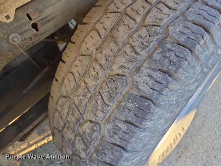 image for item DT5366 2015 Chevrolet Silverado 1500 Crew Cab pickup truck