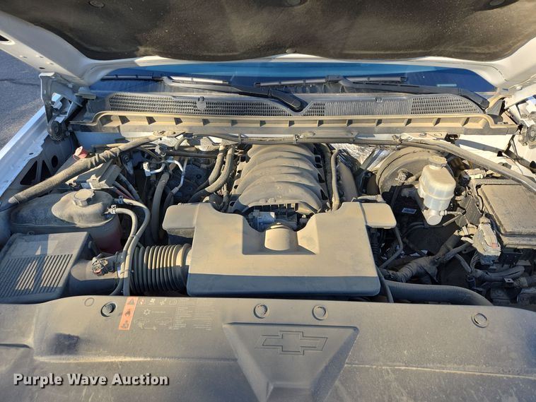 image for item DT5368 2017 Chevrolet Silverado 1500 Crew Cab pickup truck