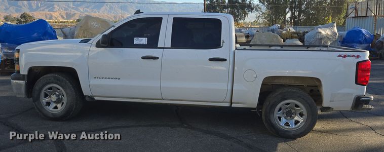 image for item DT5369 2015 Chevrolet Silverado 1500 Crew Cab pickup truck
