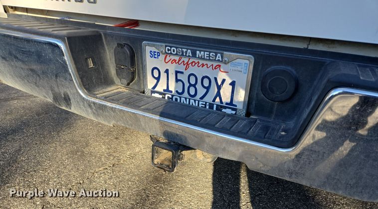 image for item DT5369 2015 Chevrolet Silverado 1500 Crew Cab pickup truck